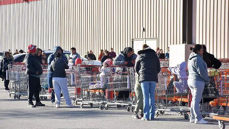 Filas Costco Torreón